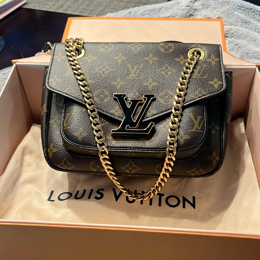 Louis Vuitton Passy